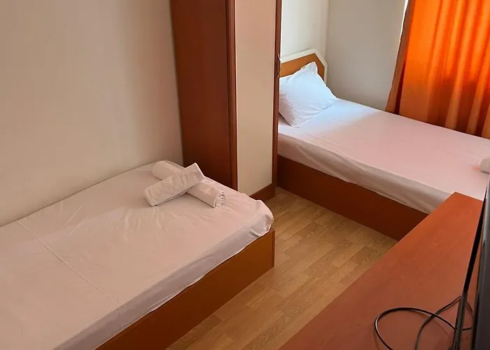 стоянови Равда